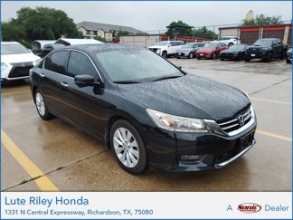 Used 2015 Honda Accord Touring image 1