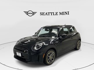 Certified 2023 MINI Cooper SE image 1