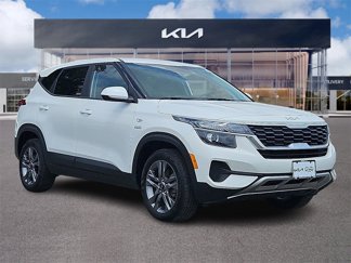 Certified 2022 Kia Seltos LX image 1
