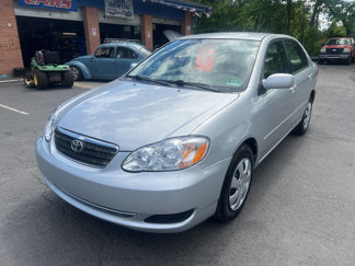 Used 2005 Toyota Corolla LE image 1