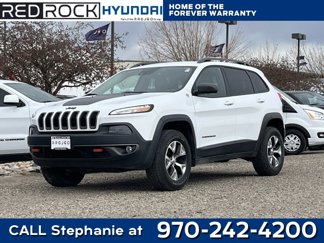 Used 2016 Jeep Cherokee Trailhawk w/ Comfort/Convenience Group image 1