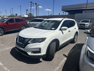 Used 2020 Nissan Rogue S image 1