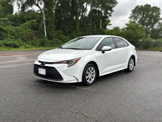 Used 2025 Toyota Corolla LE image 1