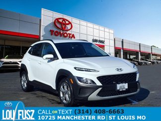 Used 2023 Hyundai Kona SEL image 1