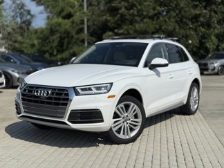 Used 2018 Audi Q5 Prestige w/ Prestige Package image 1
