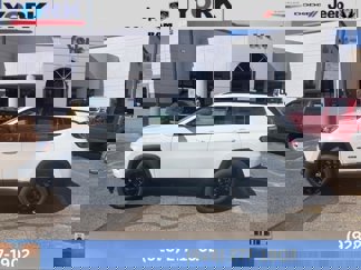 New 2025 Jeep Compass Latitude w/ Altitude Special Edition image 1