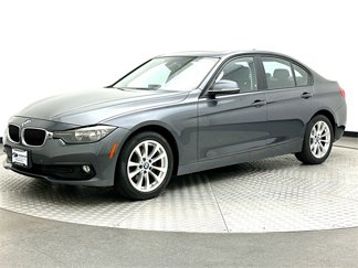 Used 2017 BMW 320i xDrive Sedan image 1