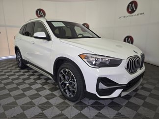Used 2020 BMW X1 xDrive28i w/ Convenience Package image 1