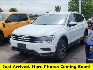 Used 2018 Volkswagen Tiguan SE image 1