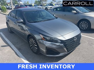 Used 2023 Nissan Altima 2.5 SV image 1