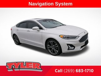 Used 2019 Ford Fusion Titanium image 1