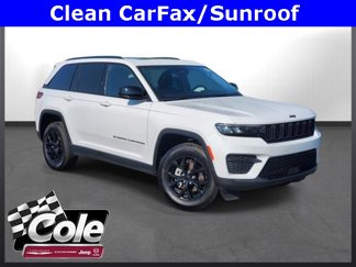 Used 2024 Jeep Grand Cherokee Altitude image 1