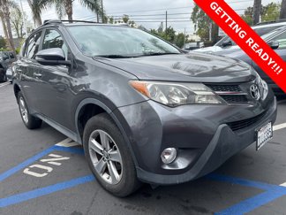 Used 2015 Toyota RAV4 XLE image 1
