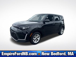 Used 2025 Kia Soul S image 1