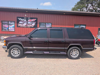 Used 1996 Chevrolet Suburban 4WD image 1