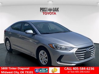 Used 2017 Hyundai Elantra SE image 1