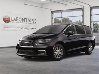 New 2025 Chrysler Pacifica Select w/ Uconnect Theater Family Group image 1
