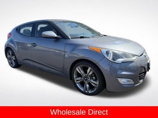 Used 2017 Hyundai Veloster Value Edition image 1