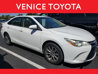 Used 2016 Toyota Camry XLE image 1