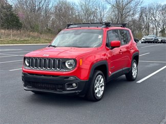 Used 2017 Jeep Renegade Latitude image 1