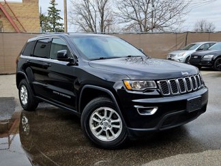Used 2018 Jeep Grand Cherokee Laredo image 1