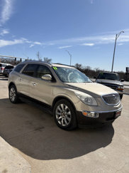 Used 2011 Buick Enclave CXL image 1