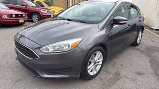Used 2015 Ford Focus SE image 1