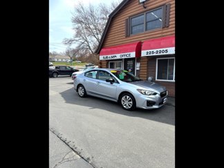 Used 2019 Subaru Impreza 2.0i image 1