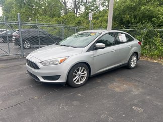 Used 2015 Ford Focus SE image 1