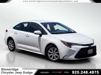 Used 2022 Toyota Corolla LE image 1