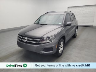 Used 2016 Volkswagen Tiguan S image 1