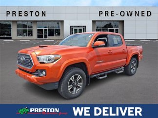 Used 2018 Toyota Tacoma 4x4 Double Cab image 1