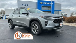 New 2025 Chevrolet Trax LT w/ Driver Confidence Package image 1