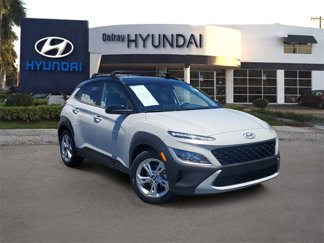 Certified 2022 Hyundai Kona SEL image 1