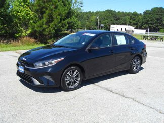 Used 2023 Kia Forte LXS w/ LXS Technology Package image 1