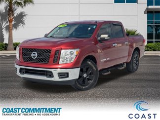 Used 2019 Nissan Titan SV image 1
