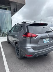 Used 2018 Nissan Rogue SV w/ Premium Package image 1