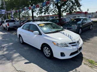 Used 2011 Toyota Corolla LE image 1