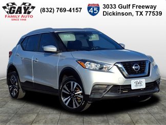 Used 2019 Nissan Kicks SV image 1