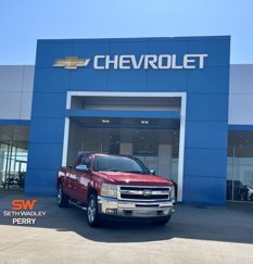 Used 2011 Chevrolet Silverado 1500 LT w/ Regional Value Package image 1