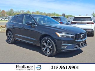 Certified 2022 Volvo XC60 B5 Momentum image 1
