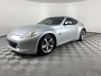 Used 2009 Nissan 370Z Touring image 1