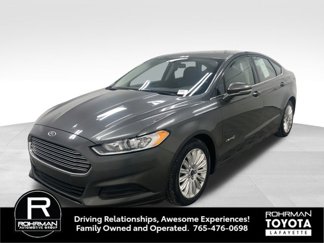 Used 2016 Ford Fusion SE image 1