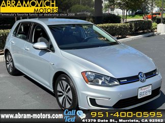 Used 2016 Volkswagen e-Golf SE w/ DC Fast Charging Package image 1