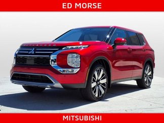 New 2025 Mitsubishi Outlander SE image 1
