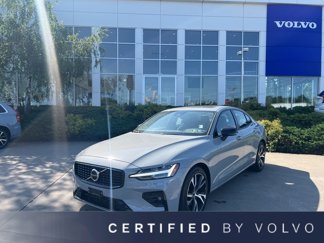 Certified 2025 Volvo S60 B5 Core image 1