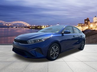 Certified 2022 Kia Forte LXS image 1