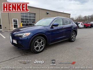 Used 2018 Alfa Romeo Stelvio Ti image 1
