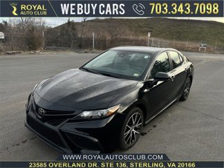 Used 2021 Toyota Camry SE image 1
