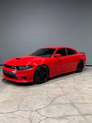 Used 2019 Dodge Charger Scat Pack image 1